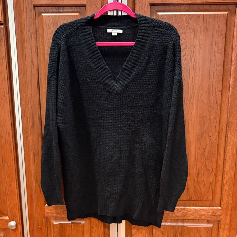 American Eagle Outfitters Black V-Neck Sweater
